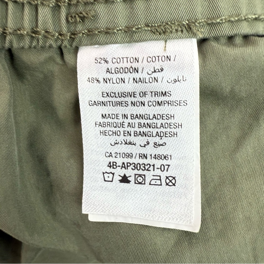 Ardene pants cargo style wide leg flare green Olive Green Cargo Pants - Picture 11 of 13